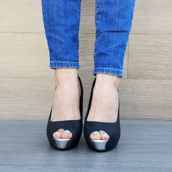 Sexy Black Metallic Peep Toe Platform High Heels - Picture 4 of 8